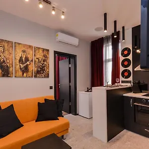 https://dream-apartments-rocknroll-one-bedroom.sofiahotelsbg.com